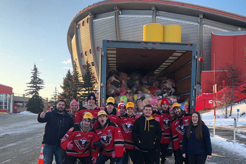 Highland Moving helps delivery Enmax Teddy Bear Toss